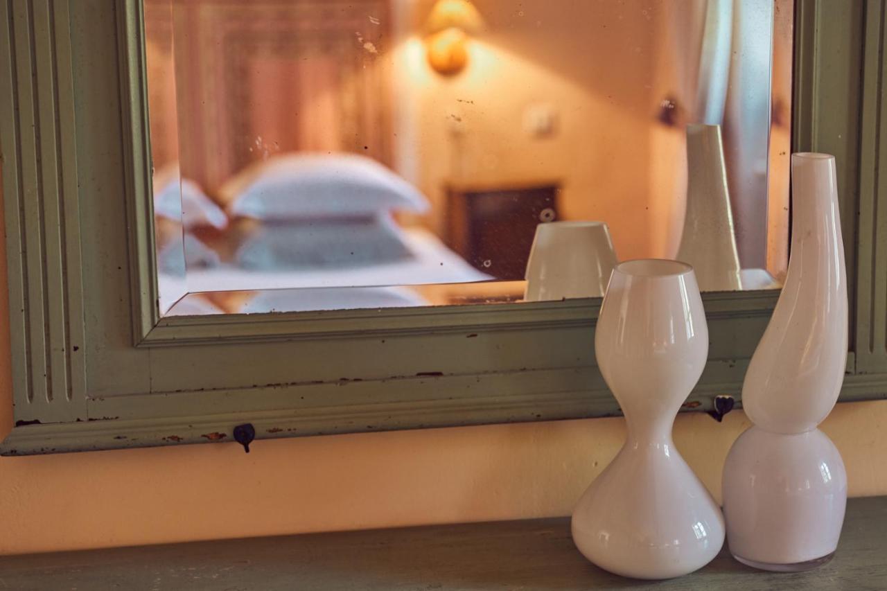 Hotel De L Orange Sommières Екстериор снимка