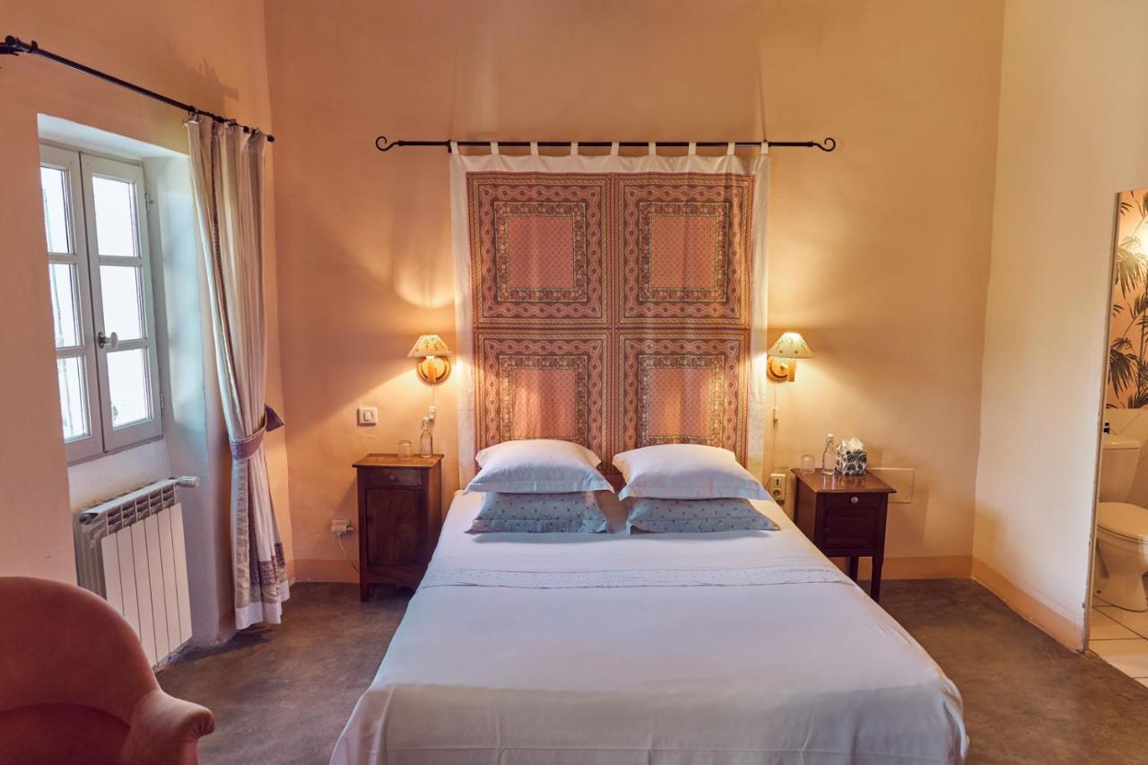 Hotel De L Orange Sommières Екстериор снимка